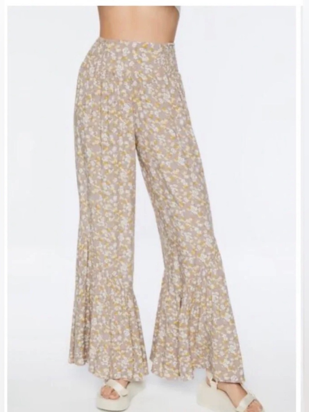 NWT Forever 21 Ditsy Floral Print Palazzo Flowy Pants Size M high waisted